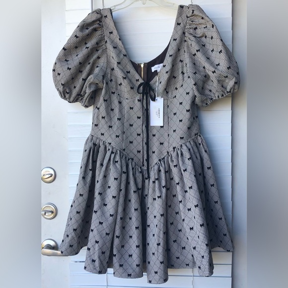 Sofie the Label Size L. Dress.Black Bow Pattern.Black/Gray/White Puffy sleeve. - Picture 9 of 12